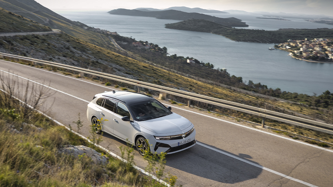 Opel Astra Sports Tourer