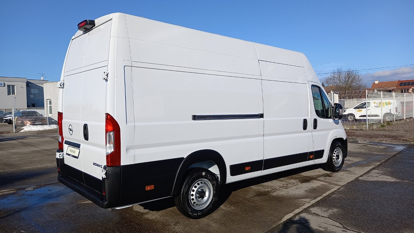 Opel Movano