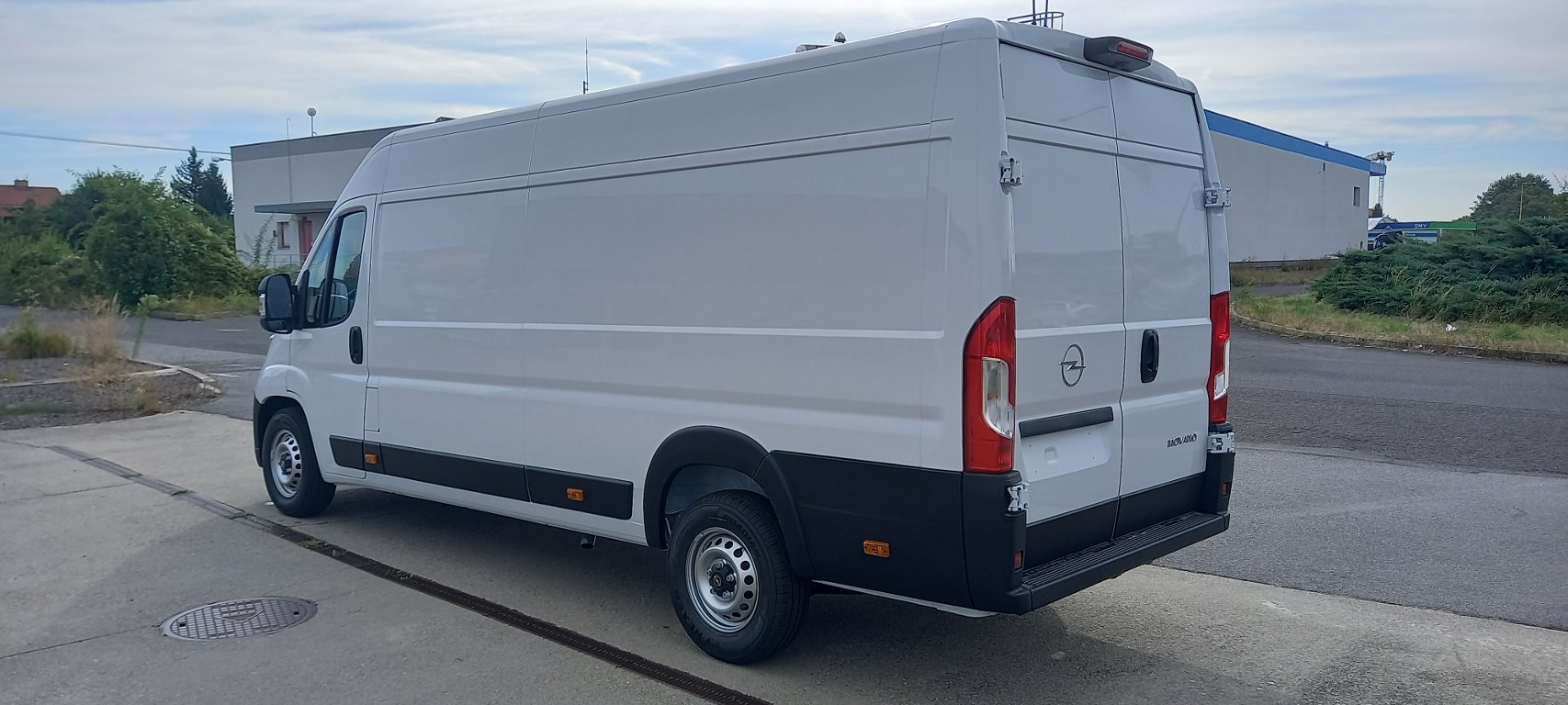Opel Movano