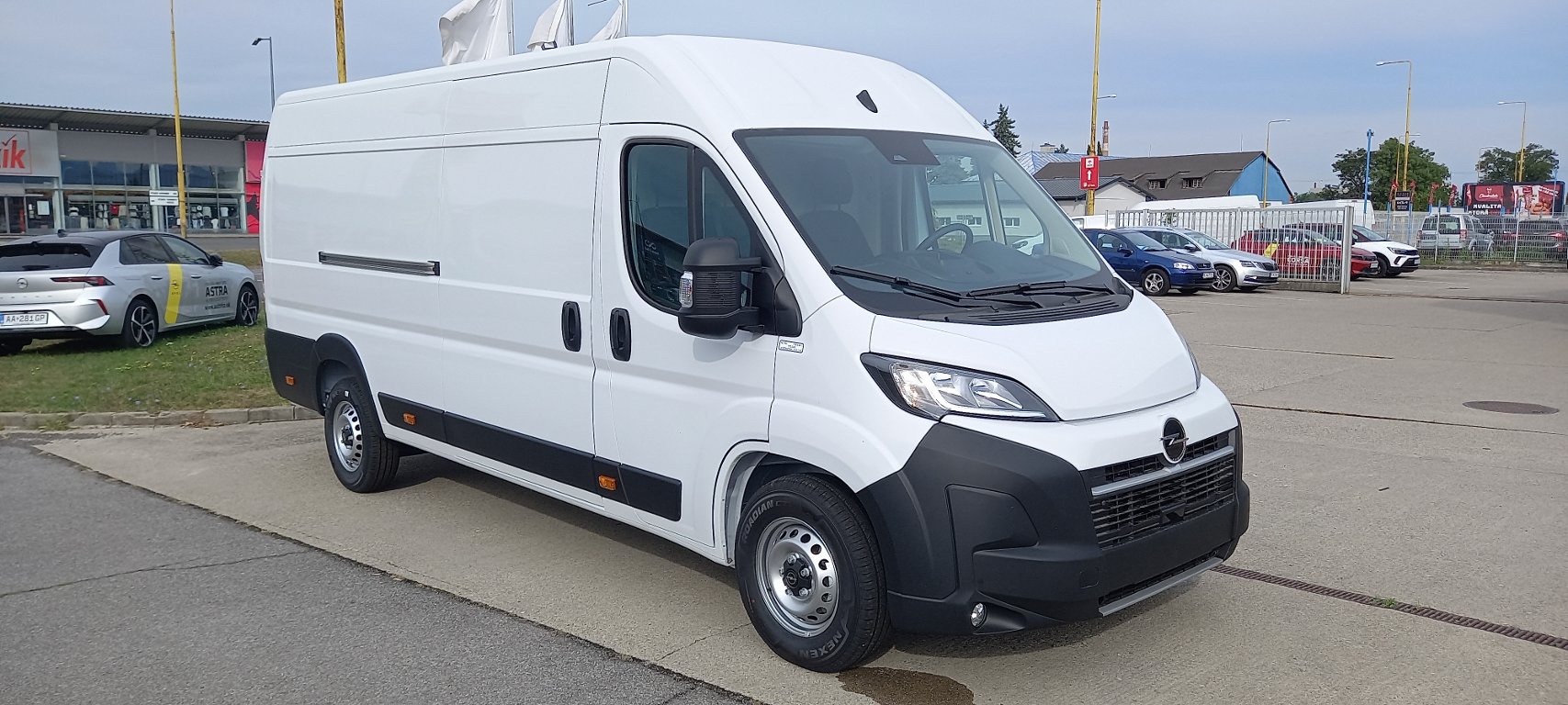Opel Movano