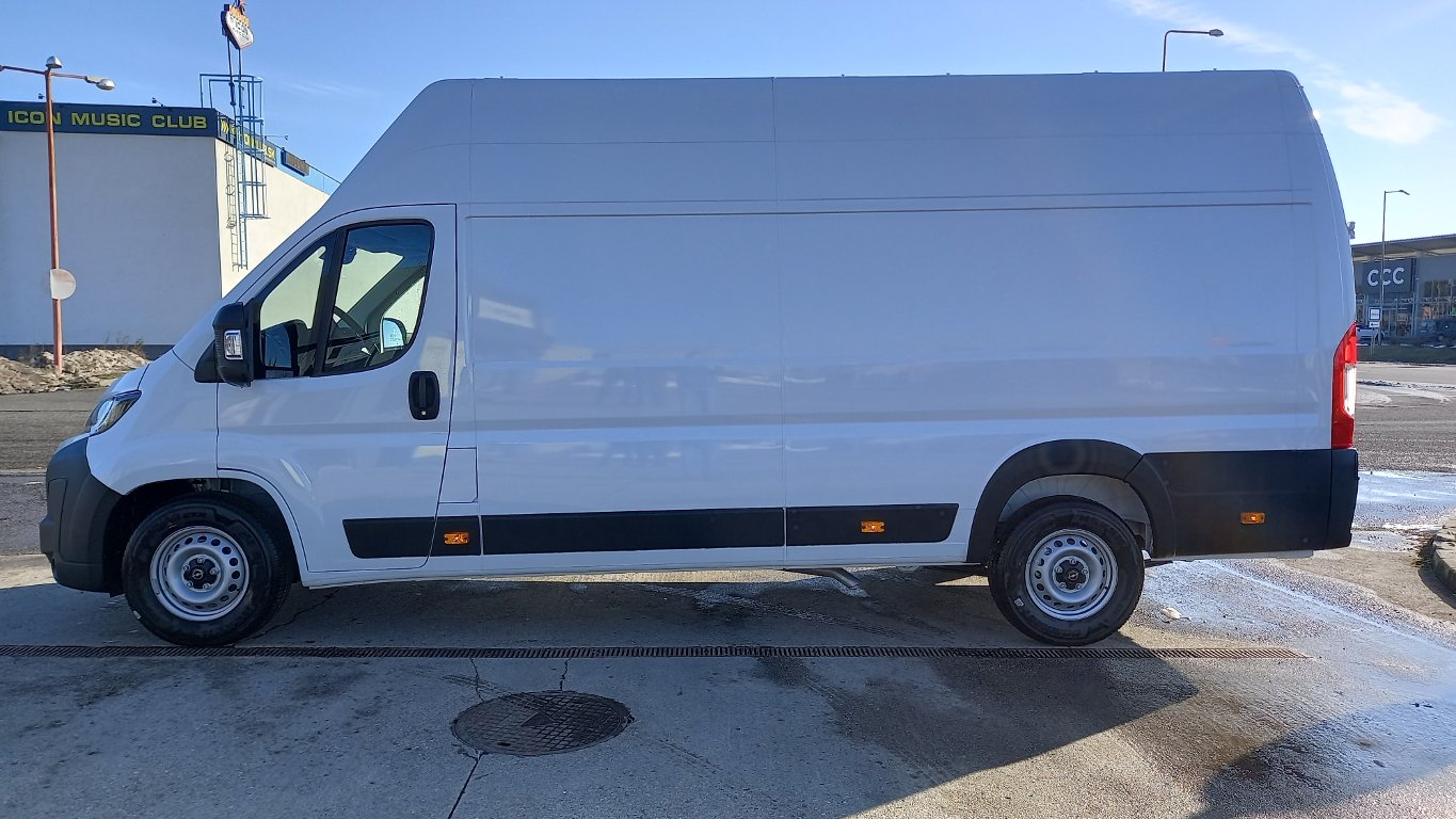Opel Movano
